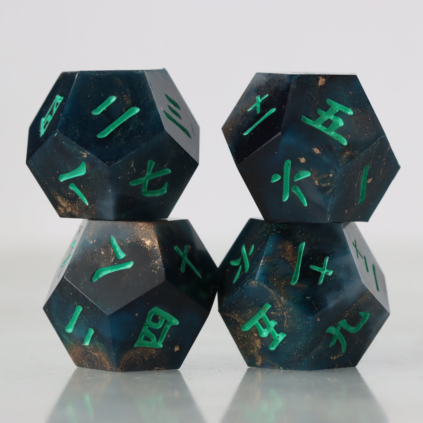 Deep Space 4d12 (Hanzi)