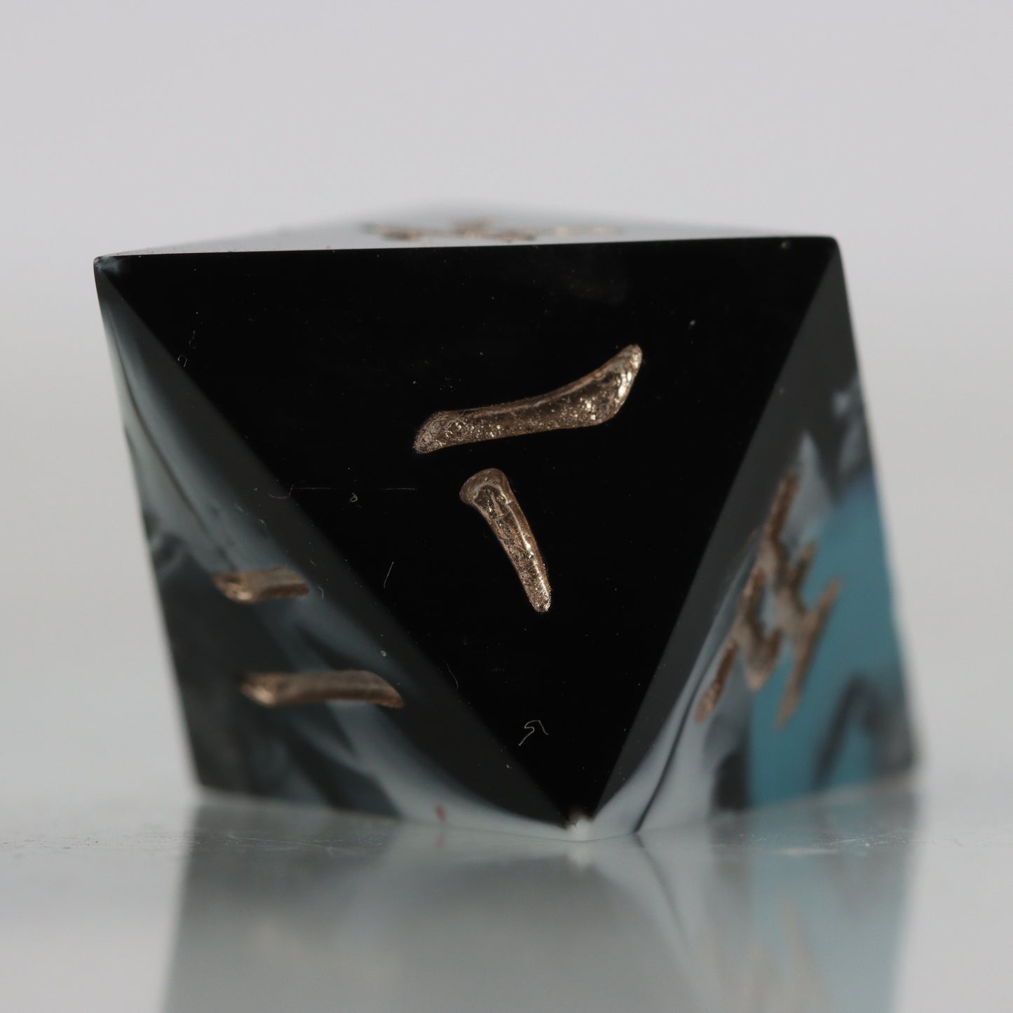 Dragonstrike (Hanzi)